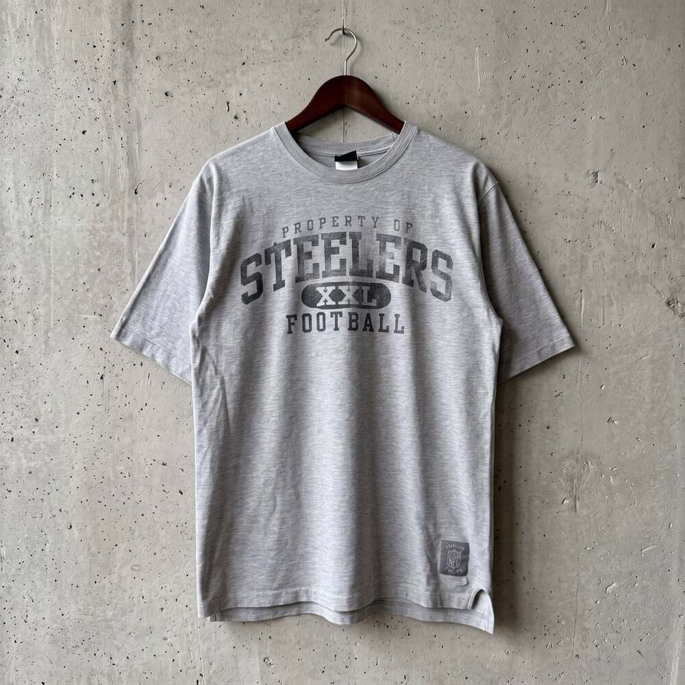 Pittsburgh Steelers T-Shirt Size M Gray Football. Reebok
